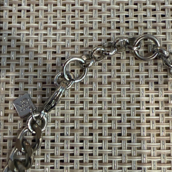 Vintage, Never Worn, Black and Blue Floral Necklace - Picture 4 of 4